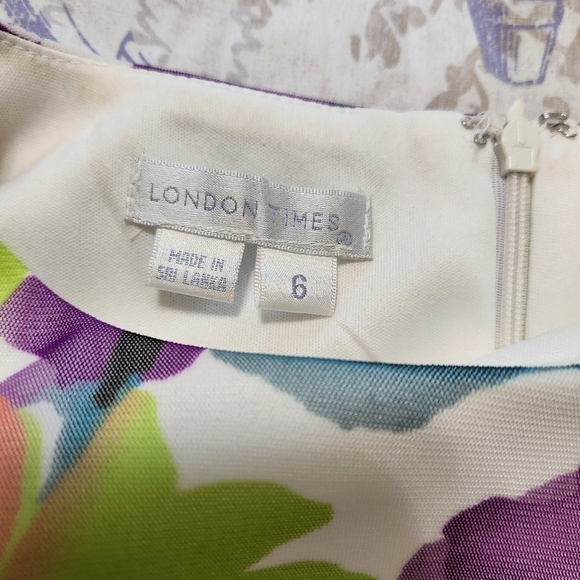 NWOT London Times Dress sz 6 Lined Sheer Chiffon Layered Light Airy - Picture 3 of 4